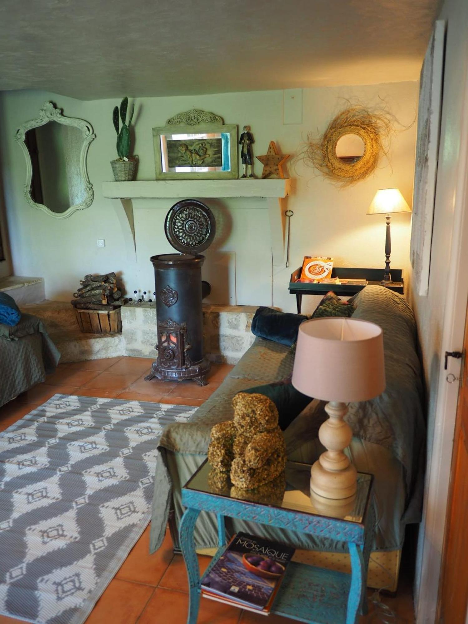 Ferienwohnung Chambre Familiale Avec Terrasse Aux Portes Du Verdon Trigance Exterior foto